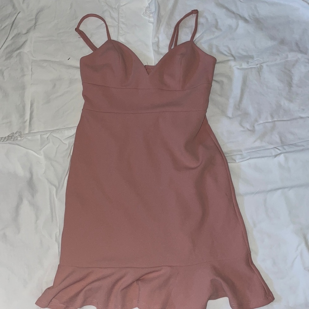 Mauve pink ruffle cocktail dress